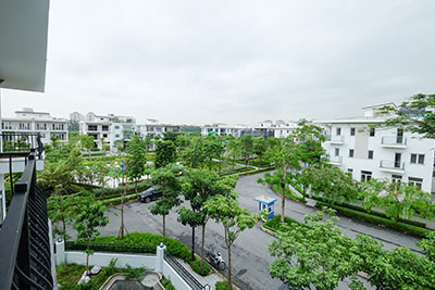 Bán biệt thự căn góc khu K, dt 450m, đã sửa đẹp, có thang máy hướng Đông Nam 