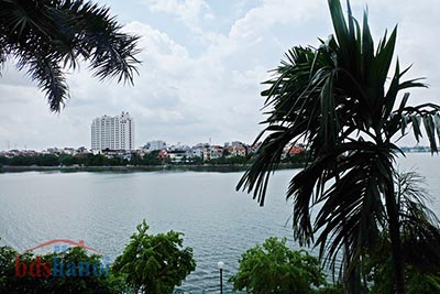 Bán biệt thự đẹp 125m2 mặt hồ Tây, Quảng An, Tây Hồ