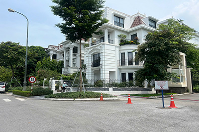 Bán biệt thự góc có thang máy hướng Đông Nam khu T Ciputra – Nội thất cao cấp