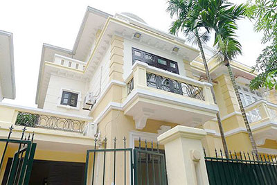 Biệt thự căn góc Khu C Ciputra, hướng Tây tứ trạch