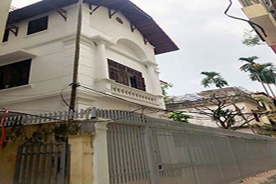 Bán biệt thự Tây Hồ, trong ngõ 603 Lạc Long Quân, 276m2 MT 17m