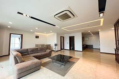 Bán căn hộ tòa L1 Ciputra, 153m, 2PN, 2WC view sân Golf