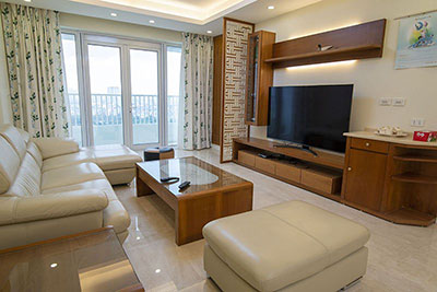 Bán căn hộ  view sân Golf P1, P2 Ciputra 182m, 4pn, nội thất gỗ tự nhiên siêu hiếm