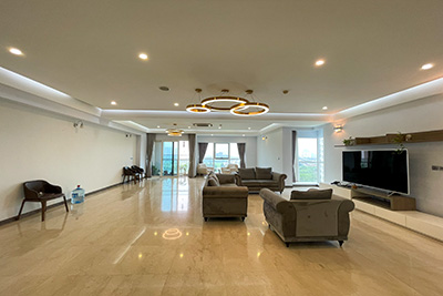 Bán căn hộ VIP tòa The Links L1 Ciputra, 267m, view sân Golf, hương Đông Nam