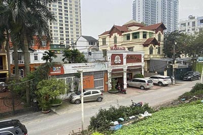 Bán đất mặt phố Âu Cơ, Mặt đường 60m, diện tích 465m2, mặt tiền 12,2m