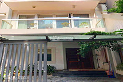 Bán nhà Đặng Thai Mai, Tây Hồ, 120m2 sân vườn nhỏ, nhà đẹp, ngõ ô tô