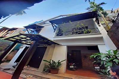 Bán nhà đường Âu Cơ Tây Hồ, nhà sân vườn đẹp, 200m2