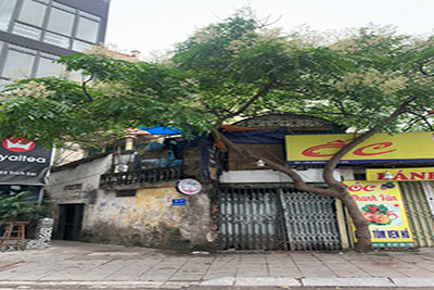 Bán nhà mặt hồ Tây đường Trích Sài, DT 21m2 , view hồ tuyệt đẹp