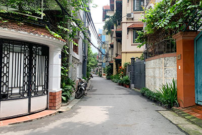 Bán nhà ngõ 31 Xuân Diệu, Tây Hồ, ngõ ô tô đỗ cửa, vị trí đẹp sát ngay Hồ Tây