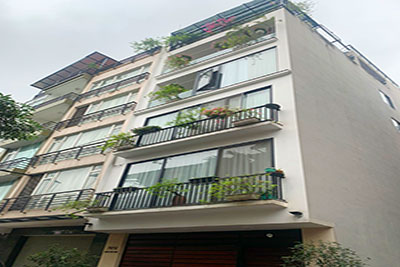 Bán tòa căn hộ đường Đặng Thai Mai Tây Hồ, 100m2x 6 tầng thang máy hiện đại, sát hồ