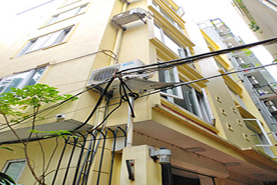 Bán tòa căn hộ ngõ Đặng Thai Mai, Tây Hồ, 77m2 xây 5 tầng MT 9m