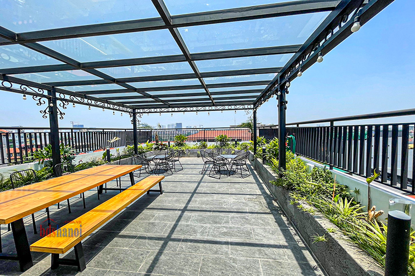 Bán toà nhà căn hộ 179m x 8 tầng siêu vip, Phố Tô Ngọc Vân, ngõ ô tô vào nhà