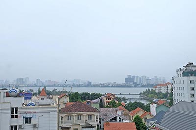 Bán tòa 660m2 x 8 tầng, 19 CH cao cấp Tây Hồ, mặt tiền 30m, lô góc