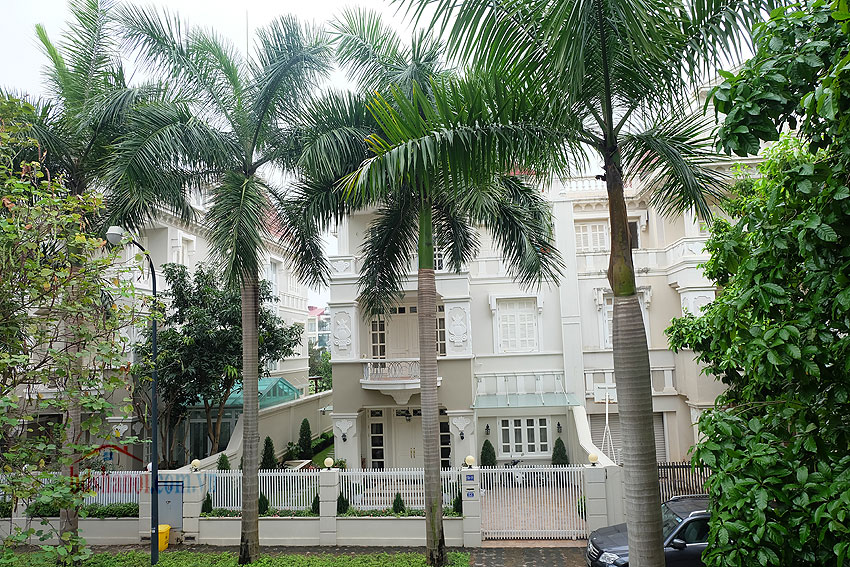 Biệt thự Ciputra Hà Nội, Biệt Thự đẹp khu T4, 180m2 x 3 Tầng 