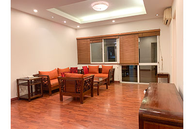 Cần bán căn hộ 154m, tòa E5 Ciputra, Tây Hồ, 4 phòng ngủ hướng Đông Nam