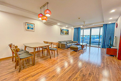 Giảm sốc, bán căn hộ cao cấp 3 phòng ngủ, view hồ tây, Phố Xuân Diệu