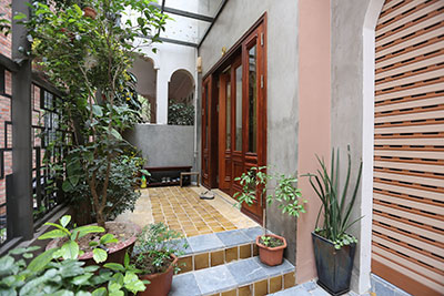 Nhà bán Đặng Thai Mai, Tây Hồ, 71m2, hiện đại, đẹp y hình