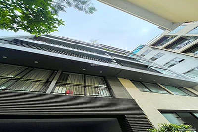 Tòa căn hộ 7 tầng, 11 căn hộ hiện đại chào bán tại phố Tô Ngọc Vân, Quảng An, Tây Hồ