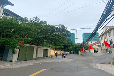 Tòa căn hộ bán tại Tây Hồ, căn góc 200m2 xây 7 tầng, kinh doanh 2.5 tỷ/ năm, mặt phố đường Tây Hồ