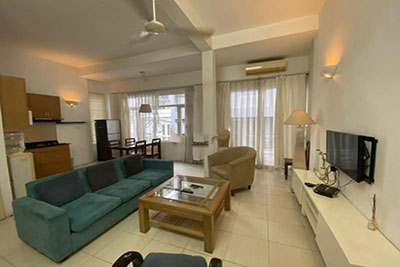 Tòa căn hộ sát Hồ Tây, phố Từ Hoa 100m2 đang cho tây thuê 2 bước ra hồ cần bán