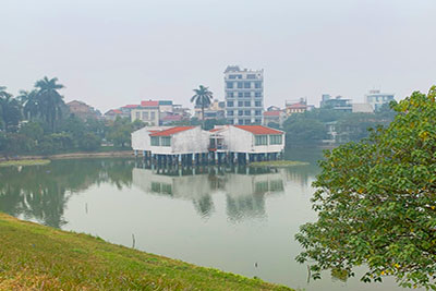 Tòa căn hộ 8 tầng view Hồ Tây, siêu rộng 14m mặt tiền, hầm để ô tô, bán tại Phường Quảng An, Tây Hồ